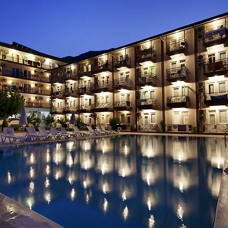 Larissa Garden Hotel