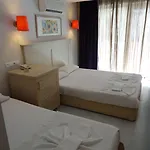 Rose Garden Premium Hotel