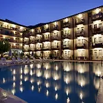 Rose Garden Premium Hotel
