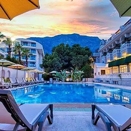 Hotel Rose Garden Premium