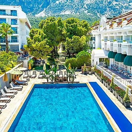 Hotel Rose Garden Premium 4*