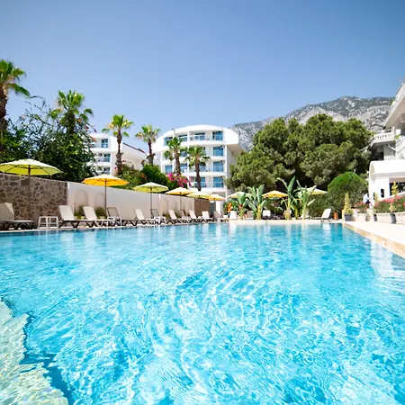 Rose Garden Premium Hotel 4*