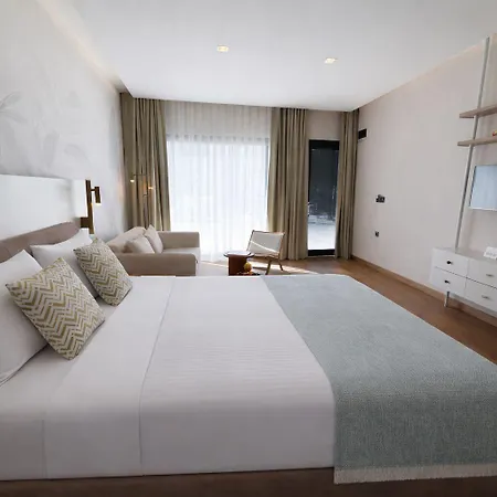 Hotel Rose Garden Premium