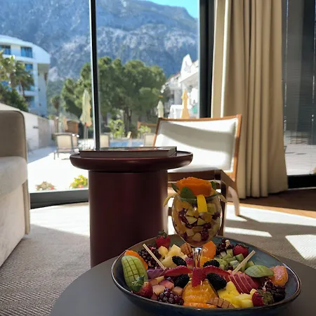 Hotel Rose Garden Premium 4*