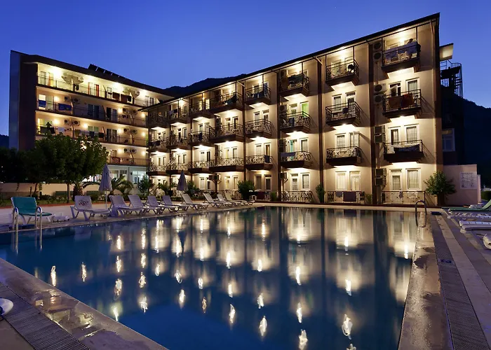 Rose Garden Premium Hotel